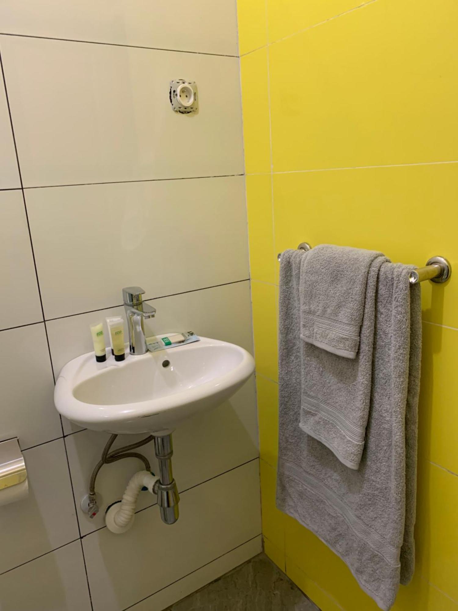 J Martins Apart Hotel Tarrafal  Εξωτερικό φωτογραφία